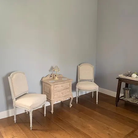 Maison Geze Bed and Breakfast 3*