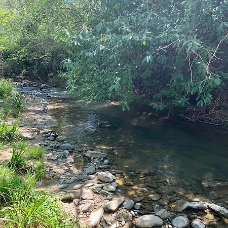 Maison Geze Bed and Breakfast 3*