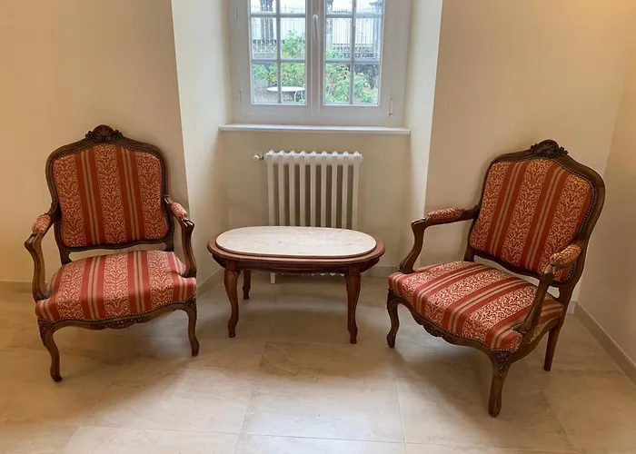 Maison Geze Bed & Breakfast 3*